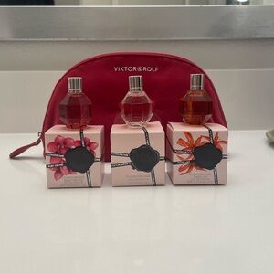 Viktor & Rolf Flowerbomb Mini Set of 3 and Pouch